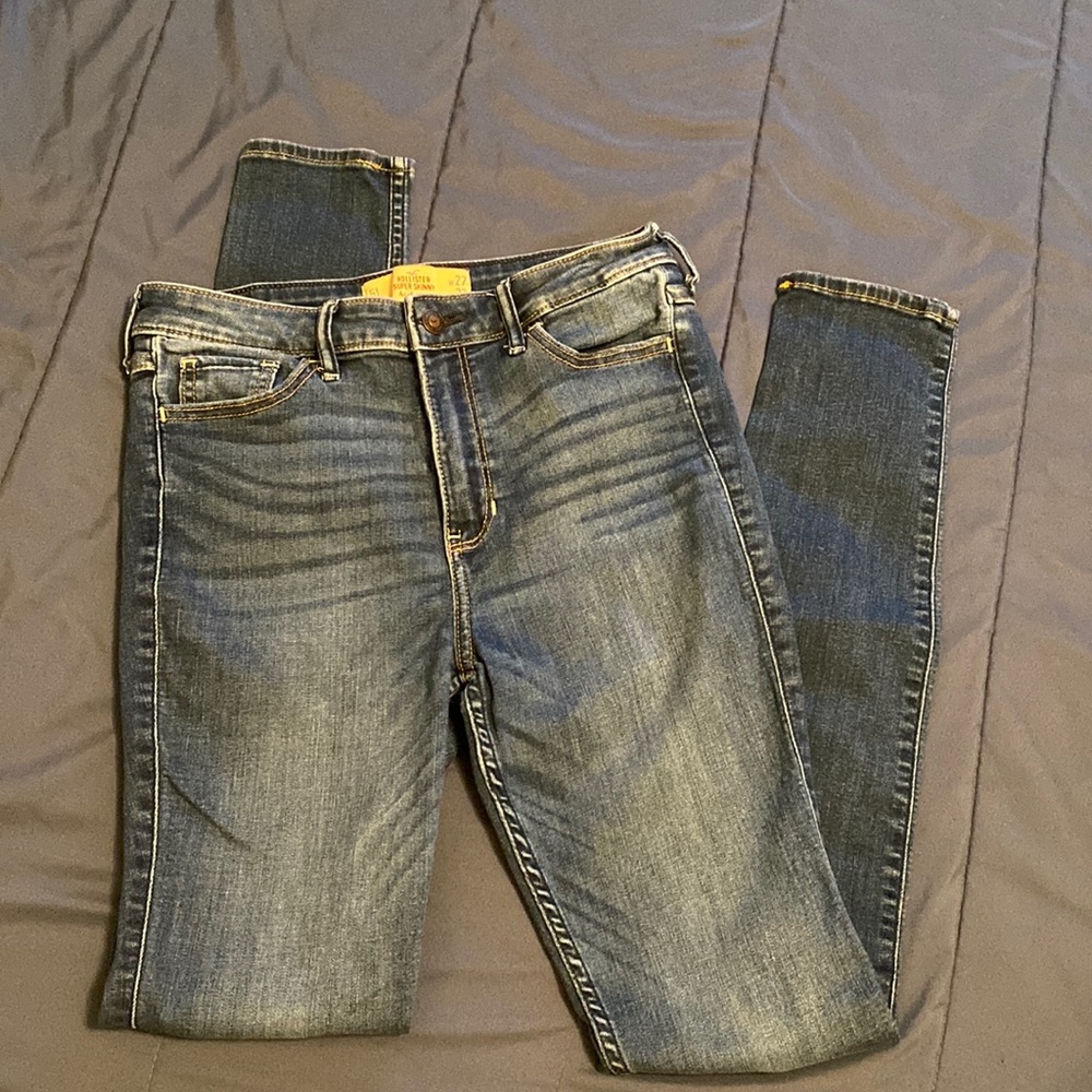 Hollister High Rise Super Skinny Jeans